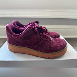 Lightly Work Suede AF1